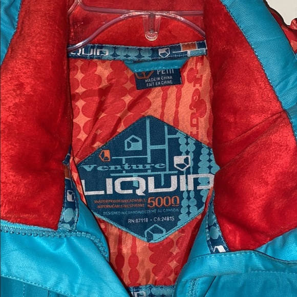 Women’s Ski/Snow Jacket - Picture 3 of 4